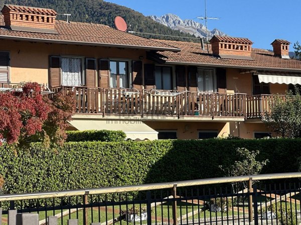 appartamento in vendita a Rovetta in zona Conca Verde