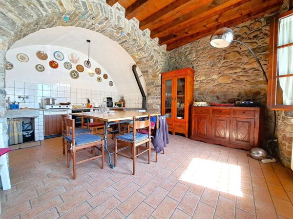 casa indipendente in vendita a San Giovanni Bianco in zona Oneta