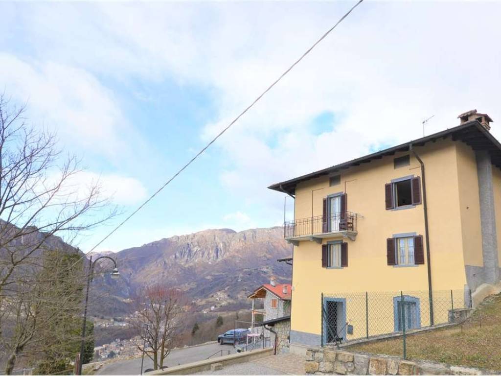 appartamento in vendita a San Giovanni Bianco