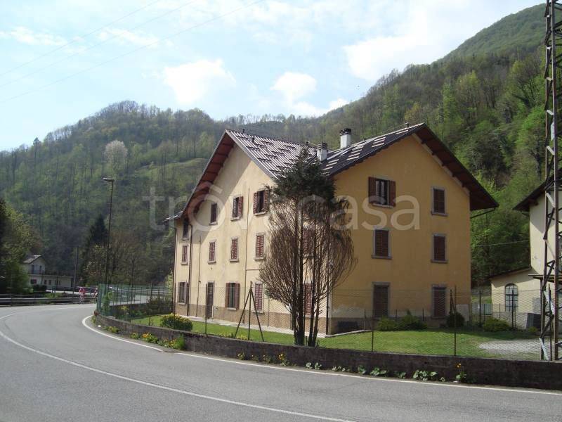 appartamento in vendita a San Giovanni Bianco in zona Roncaglia