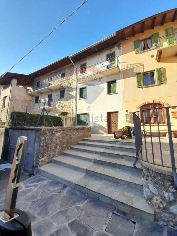 appartamento in vendita a San Giovanni Bianco in zona Pianca