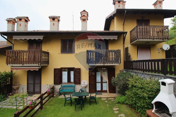 appartamento in vendita a San Giovanni Bianco in zona Oneta