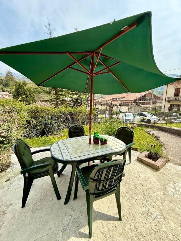 casa indipendente in vendita a San Giovanni Bianco in zona Roncaglia