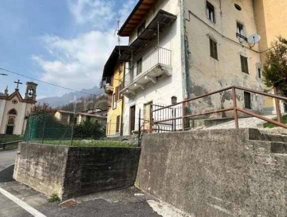 appartamento in vendita a San Giovanni Bianco in zona Roncaglia