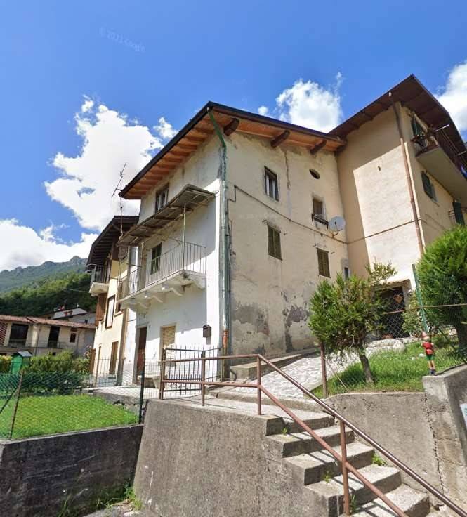 casa indipendente in vendita a San Giovanni Bianco in zona Roncaglia