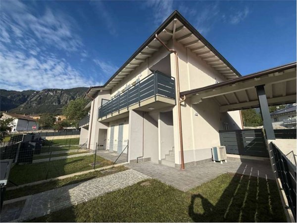 appartamento in vendita a San Giovanni Bianco in zona Cornalita