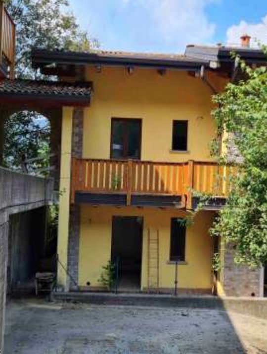 appartamento in vendita a San Giovanni Bianco
