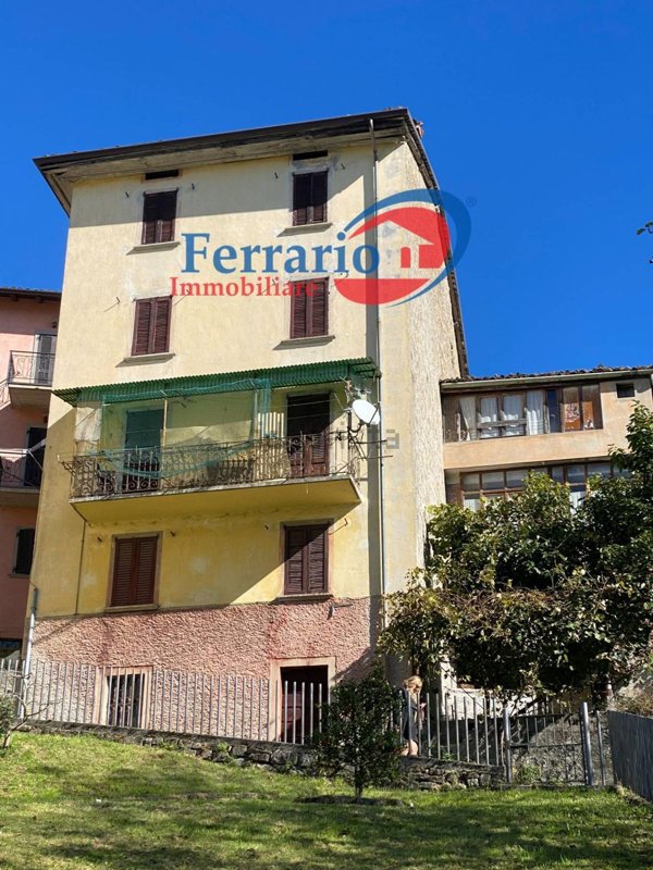 casale in vendita a San Giovanni Bianco