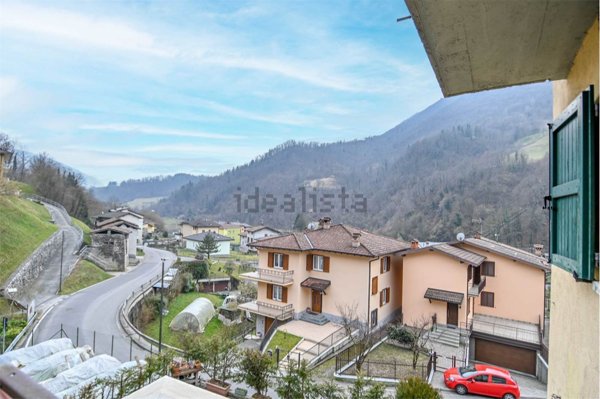 appartamento in vendita a San Giovanni Bianco in zona Roncaglia