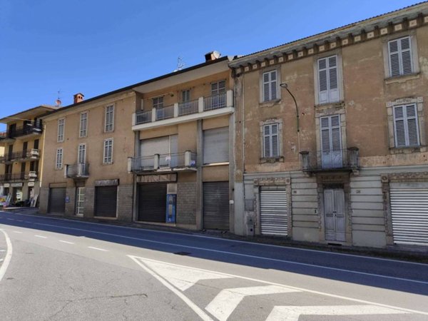 intera palazzina in vendita a San Giovanni Bianco