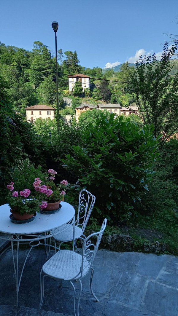 casa indipendente in vendita a San Giovanni Bianco