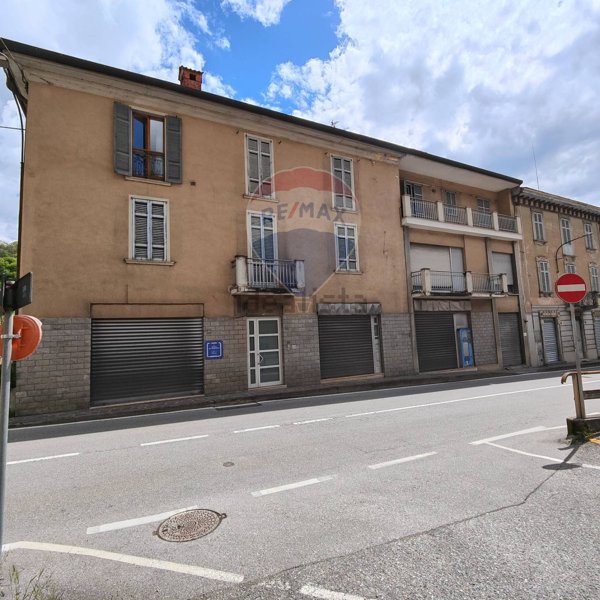 casa indipendente in vendita a San Giovanni Bianco