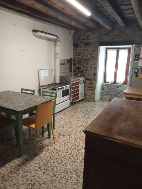 casa indipendente in vendita a San Giovanni Bianco