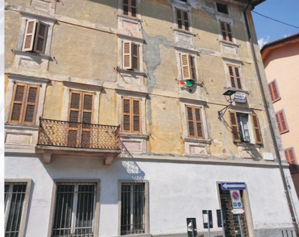 negozio in vendita a San Giovanni Bianco