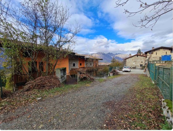 appartamento in vendita a San Giovanni Bianco