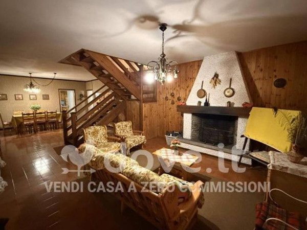 casa indipendente in vendita a San Giovanni Bianco
