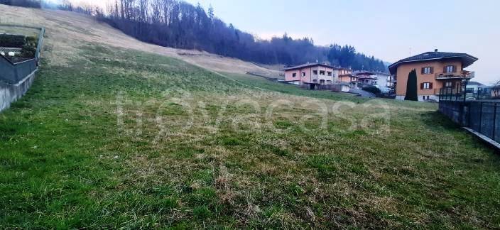terreno edificabile in vendita a San Giovanni Bianco