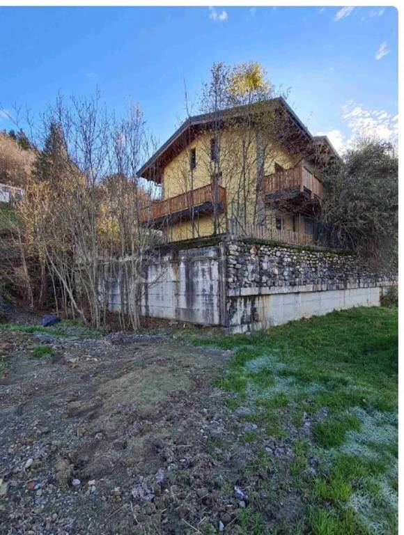 appartamento in vendita a San Giovanni Bianco