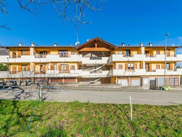 appartamento in vendita a San Giovanni Bianco in zona Cornalita
