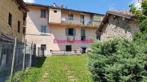 appartamento in vendita a San Giovanni Bianco