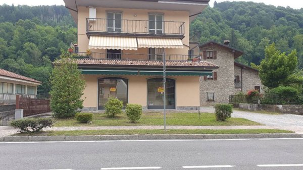 negozio in vendita a San Giovanni Bianco