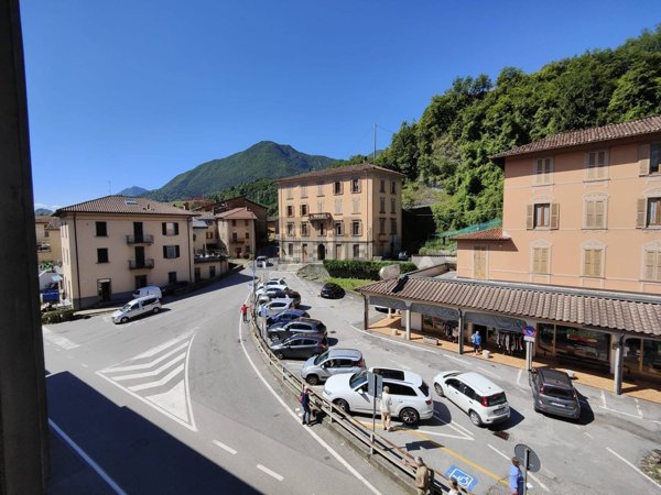 casa indipendente in vendita a San Giovanni Bianco in zona Roncaglia