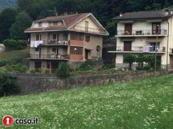 casa indipendente in vendita a San Giovanni Bianco in zona Roncaglia