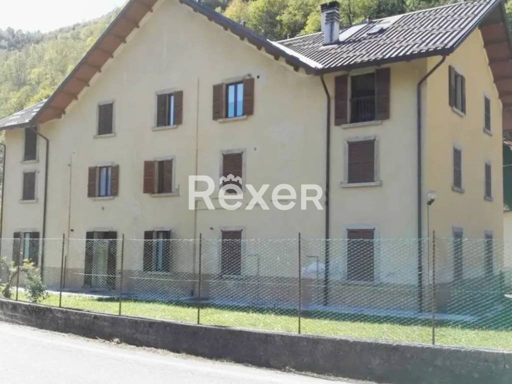 appartamento in vendita a San Giovanni Bianco in zona Roncaglia
