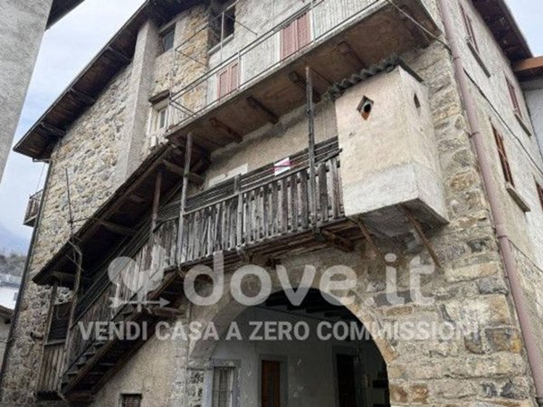 ufficio in vendita a San Giovanni Bianco