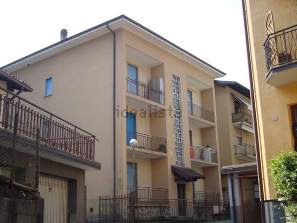 appartamento in vendita a San Giovanni Bianco in zona Roncaglia
