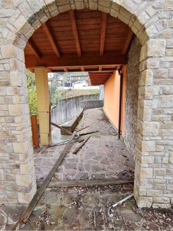 appartamento in vendita a San Giovanni Bianco in zona Costa San Gallo