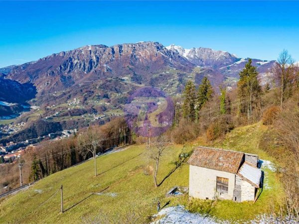 casale in vendita a San Giovanni Bianco in zona Costa San Gallo