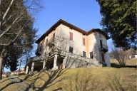 casa indipendente in vendita a San Giovanni Bianco