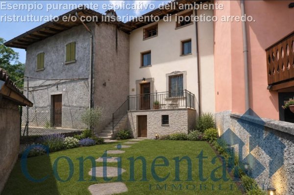 casa indipendente in vendita a San Giovanni Bianco in zona Cornalita