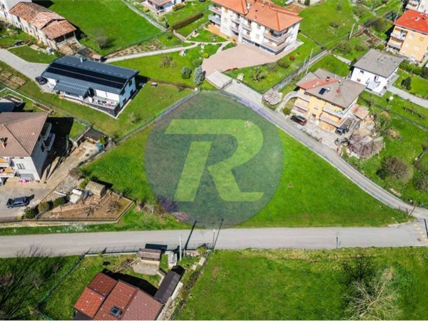 terreno in vendita a San Giovanni Bianco in zona Cornalita