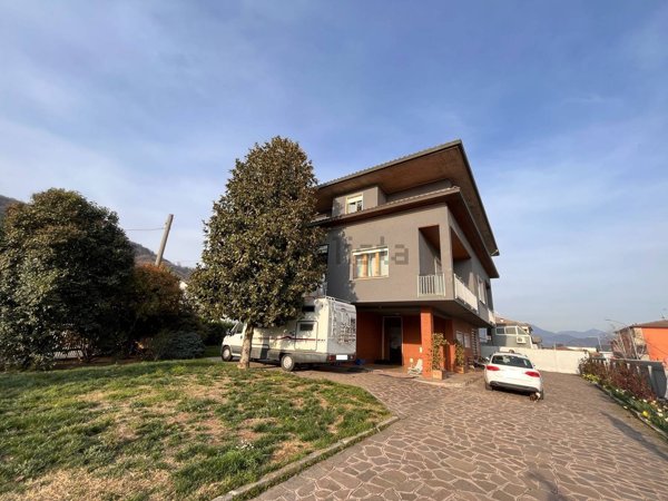 casa indipendente in vendita a San Paolo d'Argon