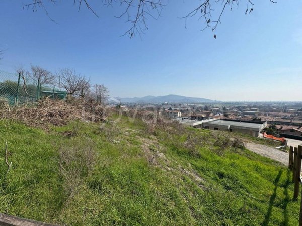 terreno edificabile in vendita a San Paolo d'Argon