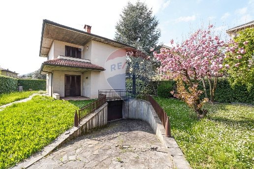 casa indipendente in vendita a San Paolo d'Argon