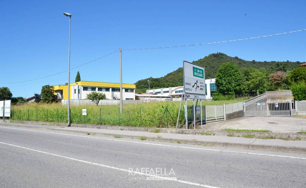 terreno edificabile in vendita a San Paolo d'Argon