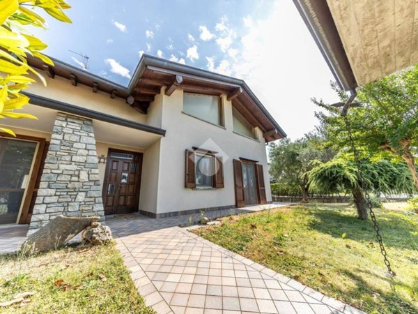 casa indipendente in vendita a San Paolo d'Argon