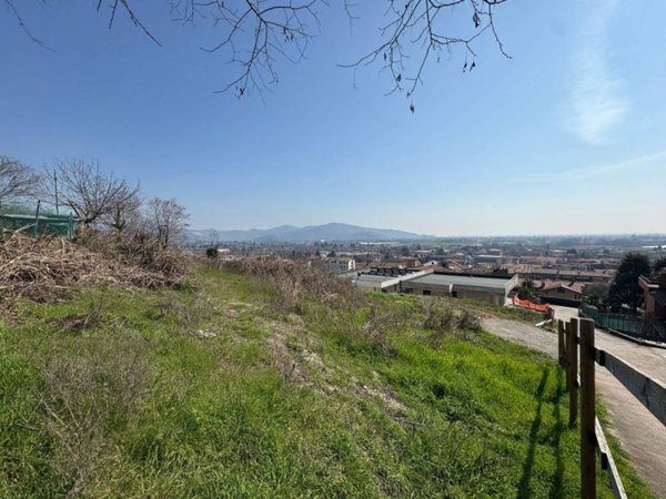 terreno edificabile in vendita a San Paolo d'Argon