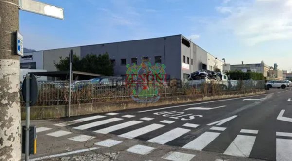 capannone in vendita a San Paolo d'Argon