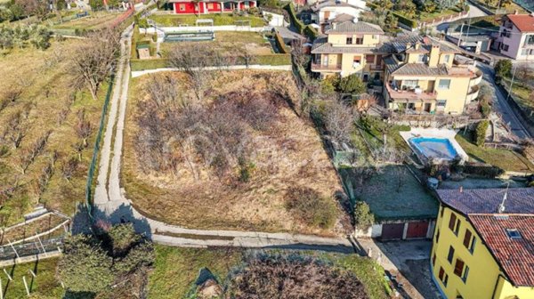 terreno edificabile in vendita a San Paolo d'Argon