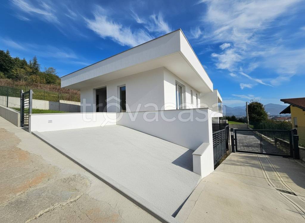 casa indipendente in vendita a San Paolo d'Argon