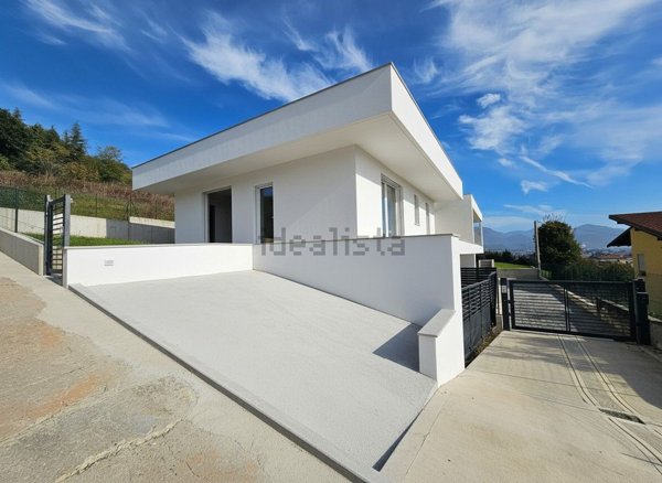 casa indipendente in vendita a San Paolo d'Argon