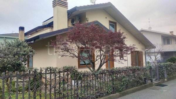 casa indipendente in vendita a San Paolo d'Argon