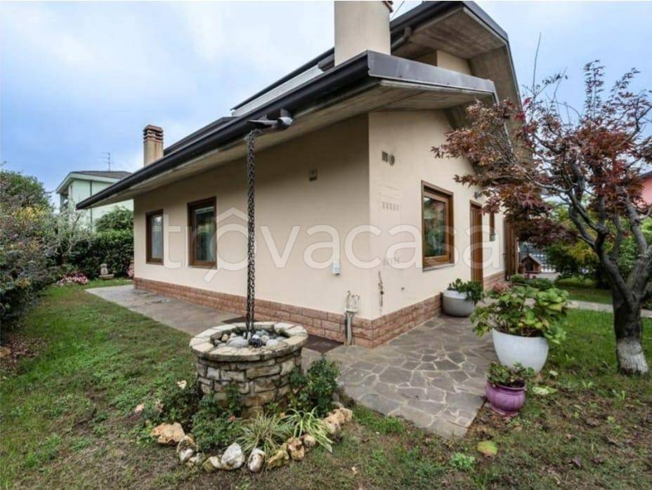 casa indipendente in vendita a San Paolo d'Argon