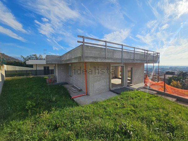 casa indipendente in vendita a San Paolo d'Argon