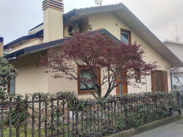 casa indipendente in vendita a San Paolo d'Argon