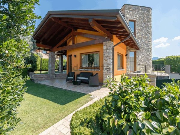 casa indipendente in vendita a San Paolo d'Argon
